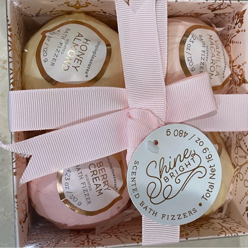 Shine Bright Bath Fizzer Gift Set